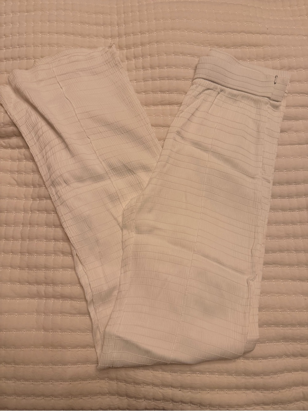 Zara Flowy Whute Pants